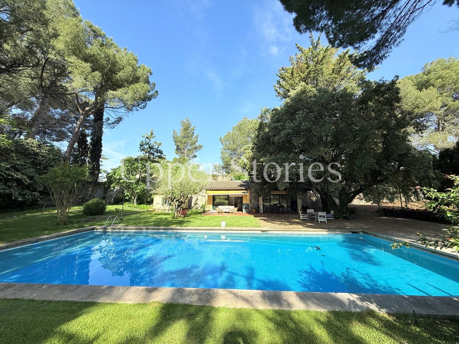 718850 US-223 – PIERA – FINCA WITH SWIMMING POOL AND TENNIS COURT