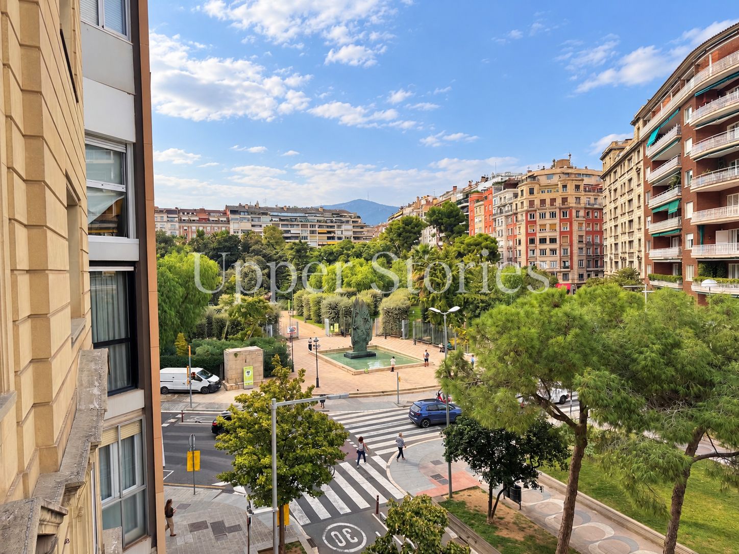 908302 US-270 – TURÓ PARK – PAU CASALS AVENUE